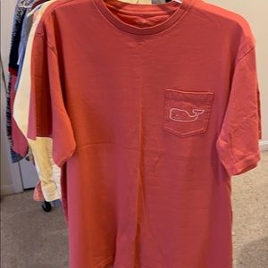 Vineyard vines t shirt LG